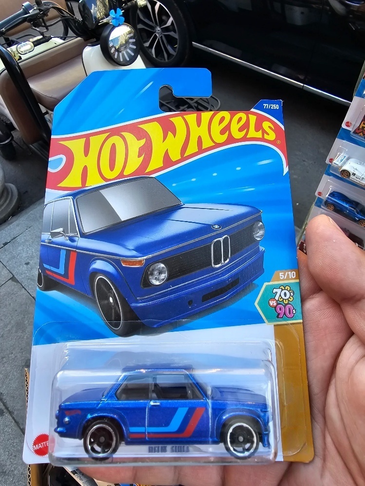 New Hot Wheels 2025 N Case, Po - Hot Wheels Car Mainline review and price