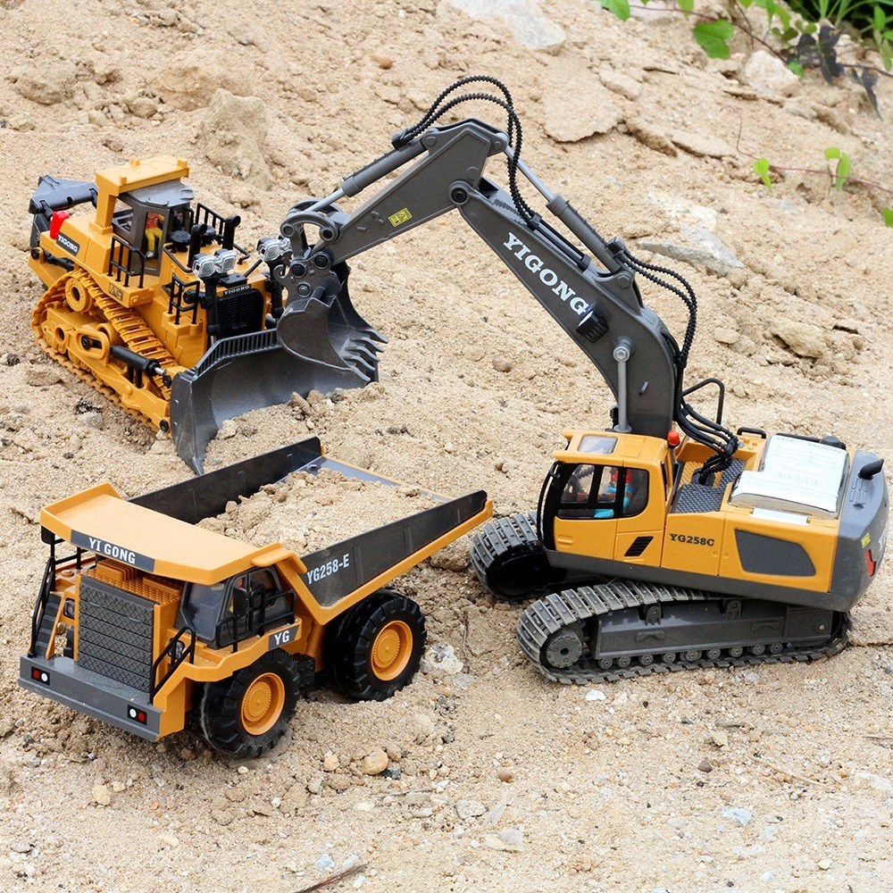 2.4G Remote Control Excavator  - Kids Toys Channel review and price